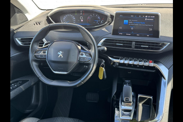 Peugeot 5008 1.2 PureTech Blue Lease Premium Avantage Automaat 7p Cruise control Climate control Navigatie Apple / Android