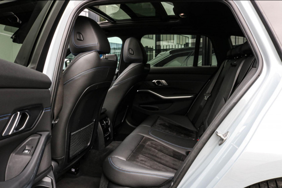 BMW 3 Serie Touring 320e - M-SPORT - PANO - CAMERA - BROOKLYN GREY
