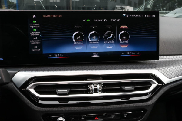 BMW 3 Serie Touring 320e - M-SPORT - PANO - CAMERA - BROOKLYN GREY