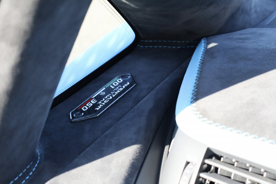 Lamborghini Aventador Ultimae 6.5 V12 | 1 OF 350 | AD PERSONAM EXTERIOR & INTERIOR | BLU CEPHEUS | FULL CARBON | BLUE STITCHING | LIFTING | ETC.