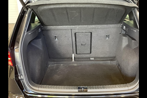Seat Ateca 1.5 TSI Xcellence Business Intense Airco ECC Navi PDC VA+Camera Adaptive Cruise Control Full LED Winter Pack Alcantara Interieur Technology Pack