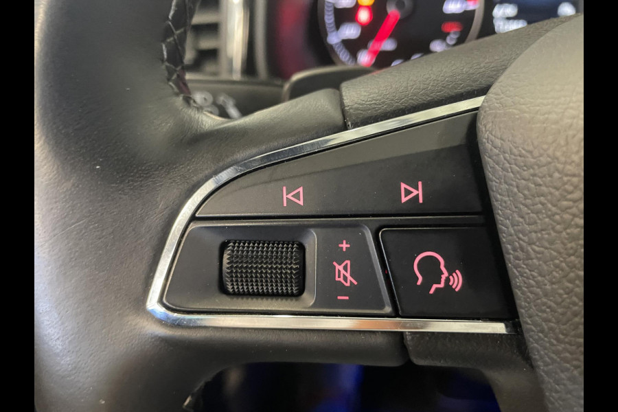 Seat Ateca 1.5 TSI Xcellence Business Intense Airco ECC Navi PDC VA+Camera Adaptive Cruise Control Full LED Winter Pack Alcantara Interieur Technology Pack