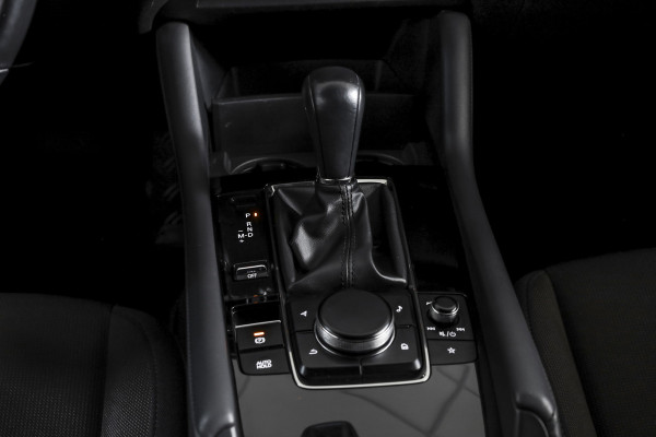 Mazda 3 2.0 e-SkyActiv-G M Hybrid 122 Comfort met Bose | Bose Audio | Head-up Disp. | Adapt.Cruise | Stoel-+Stuurverw. | 360 Camera | NAV+App.Connect | Auto.Airco | LM 18" |