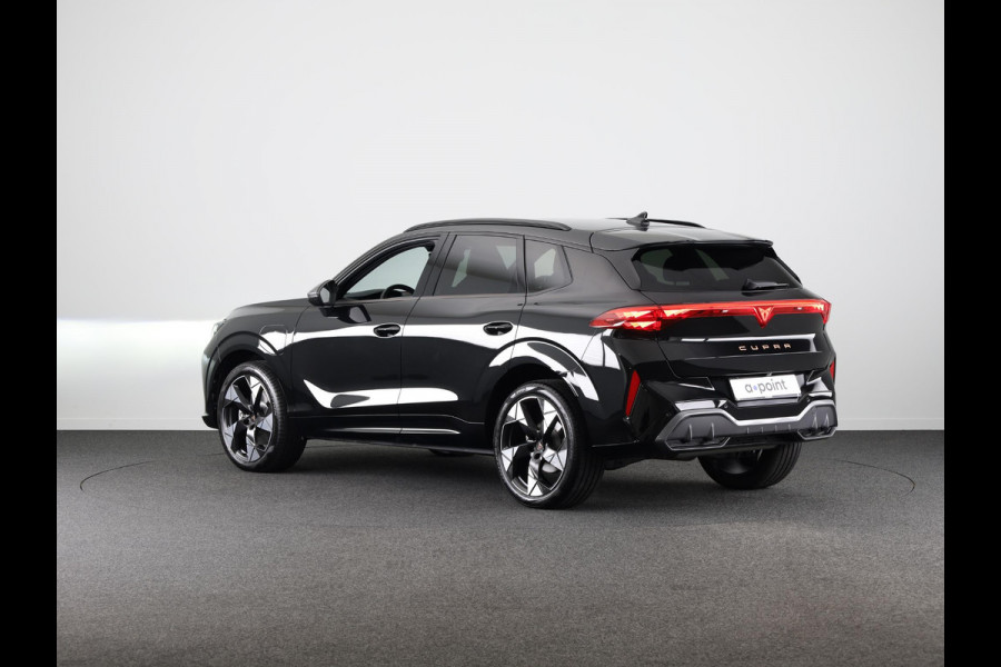 CUPRA Terramar 1.5 TSI e-Hybrid Business 204 pk Automaat (DSG) | Private lease vanaf 764,-- | Elektr. voorstoelen | Elektr. trekhaak | Achteruitrijcamera | Stoelverwarming | Adaptive cruise control | Navi | 20 inch