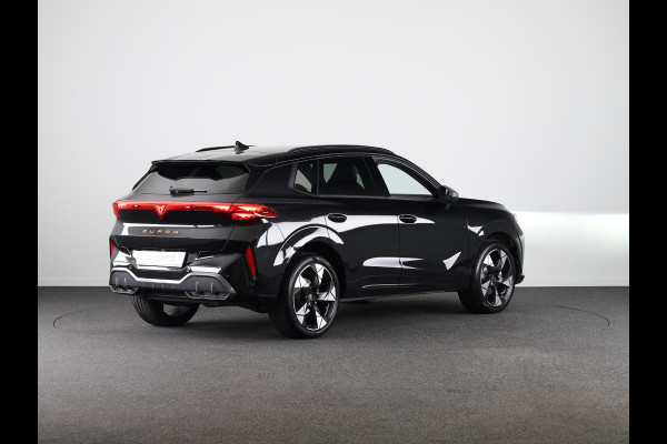 CUPRA Terramar 1.5 TSI e-Hybrid Business 204 pk Automaat (DSG) | Private lease vanaf 764,-- | Elektr. voorstoelen | Elektr. trekhaak | Achteruitrijcamera | Stoelverwarming | Adaptive cruise control | Navi | 20 inch