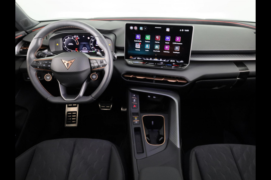 CUPRA Terramar 1.5 TSI e-Hybrid Business 204 pk Automaat (DSG) | Private lease vanaf 764,-- | Elektr. voorstoelen | Elektr. trekhaak | Achteruitrijcamera | Stoelverwarming | Adaptive cruise control | Navi | 20 inch