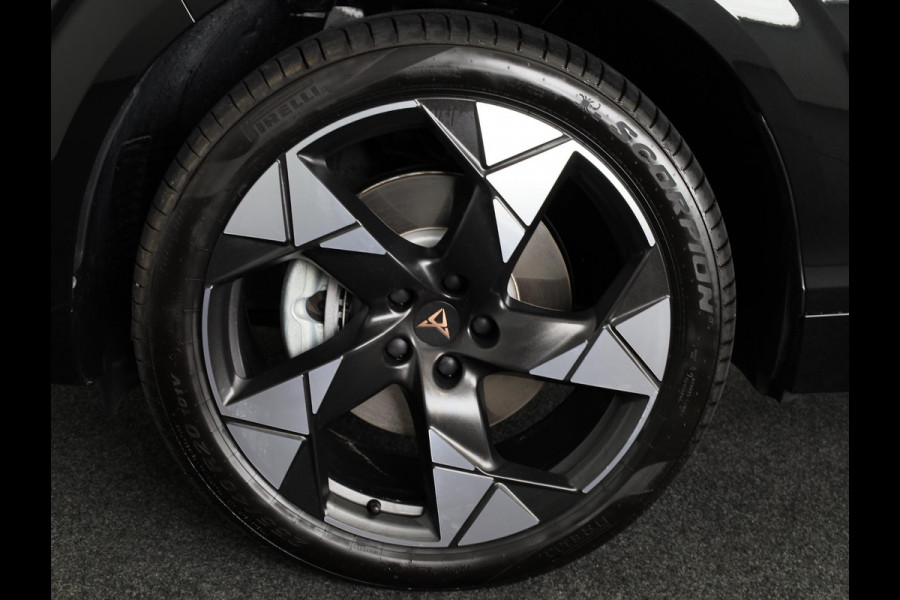 CUPRA Terramar 1.5 TSI e-Hybrid Business 204 pk Automaat (DSG) | Private lease vanaf 764,-- | Elektr. voorstoelen | Elektr. trekhaak | Achteruitrijcamera | Stoelverwarming | Adaptive cruise control | Navi | 20 inch