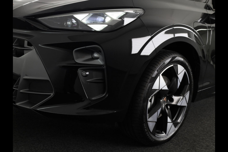 CUPRA Terramar 1.5 TSI e-Hybrid Business 204 pk Automaat (DSG) | Private lease vanaf 764,-- | Elektr. voorstoelen | Elektr. trekhaak | Achteruitrijcamera | Stoelverwarming | Adaptive cruise control | Navi | 20 inch