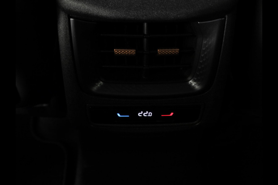 CUPRA Terramar 1.5 TSI e-Hybrid Business 204 pk Automaat (DSG) | Private lease vanaf 764,-- | Elektr. voorstoelen | Elektr. trekhaak | Achteruitrijcamera | Stoelverwarming | Adaptive cruise control | Navi | 20 inch