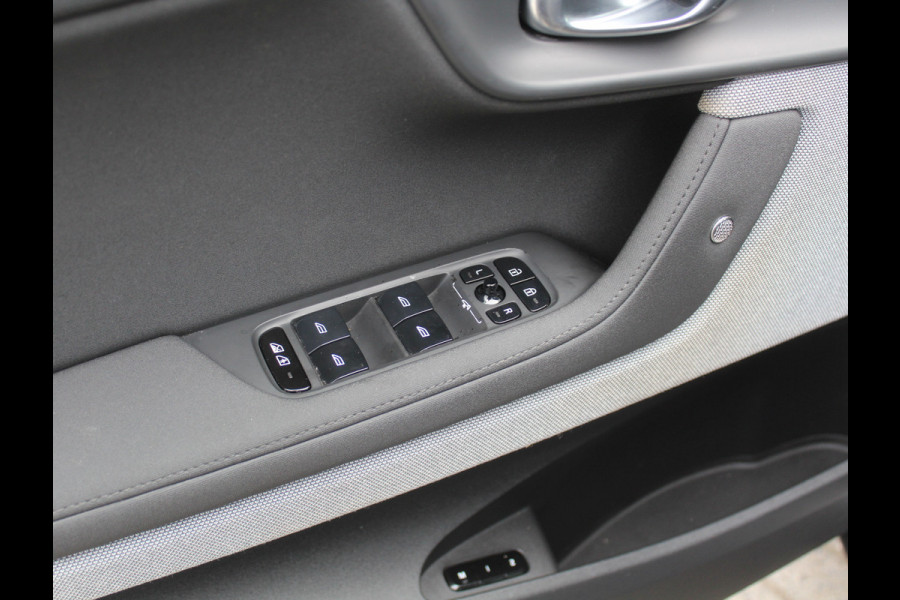 Polestar 2 Long Range Dual Motor Launch Edition 78kWh CLIMATE | 360 | PANO | ELEC.TRH | CARPLAY | ADAPTCRUISE | DAB | STOELVERW