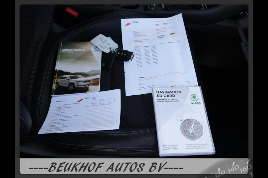 Škoda Kodiaq 1.5 TSI Business Automaat Trekhaak Virtual Navi