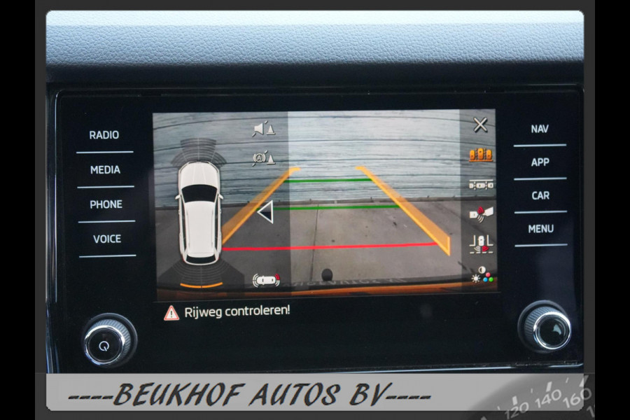 Škoda Kodiaq 1.5 TSI Business Automaat Trekhaak Virtual Navi