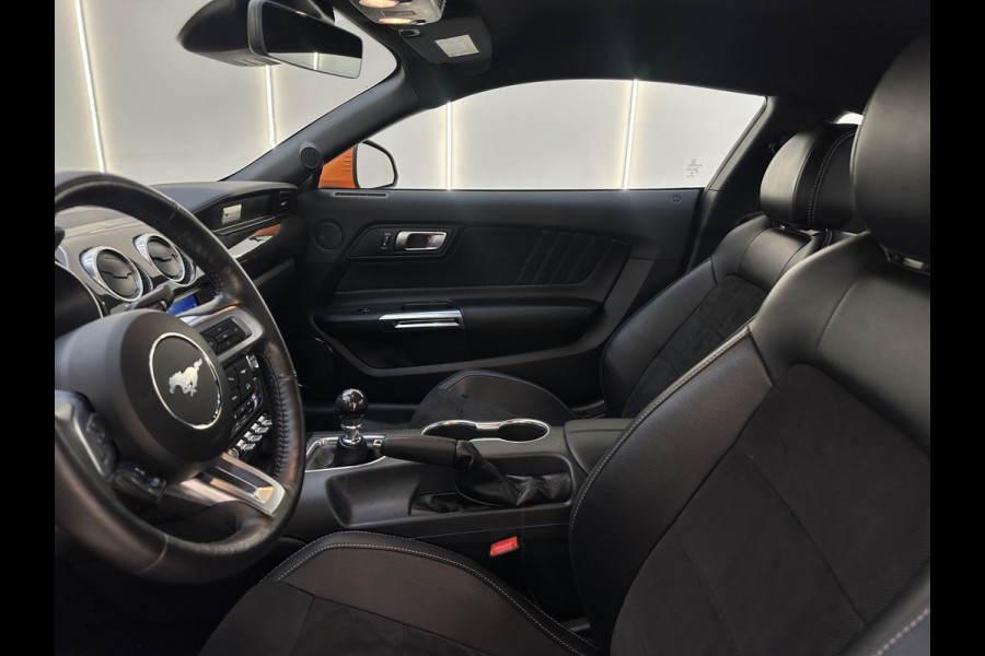 Ford Mustang 5.0 V8 GT Performance Carbon Pack