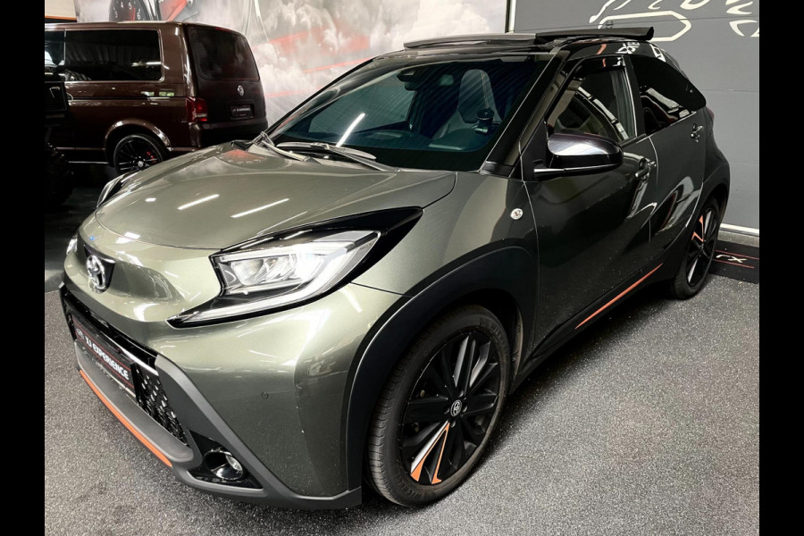 Toyota Aygo X 1.0 VVT-i S-CVT LIMITED NAVY CABRIO CAMERA