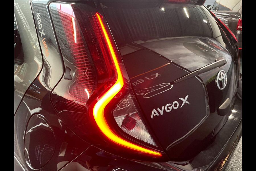 Toyota Aygo X 1.0 VVT-i S-CVT LIMITED NAVY CABRIO CAMERA