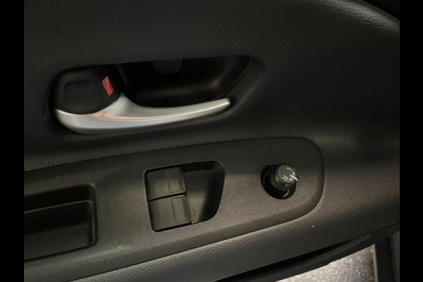 Toyota Aygo X 1.0 VVT-i S-CVT LIMITED NAVY CABRIO CAMERA