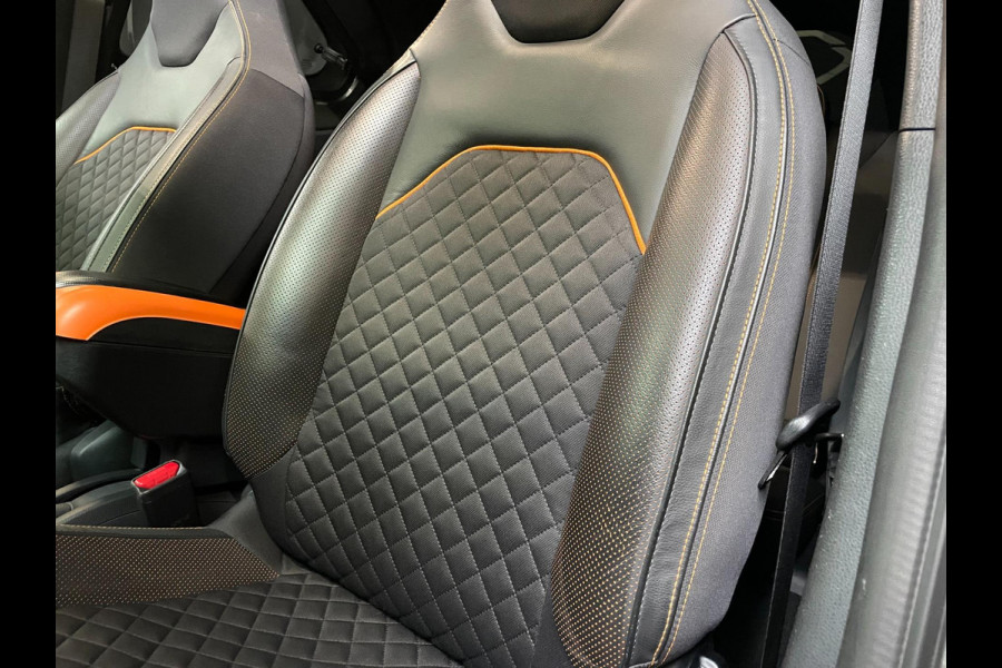 Toyota Aygo X 1.0 VVT-i S-CVT LIMITED NAVY CABRIO CAMERA