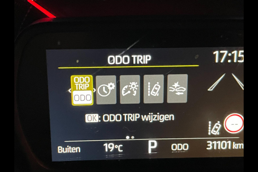 Toyota Aygo X 1.0 VVT-i S-CVT LIMITED NAVY CABRIO CAMERA