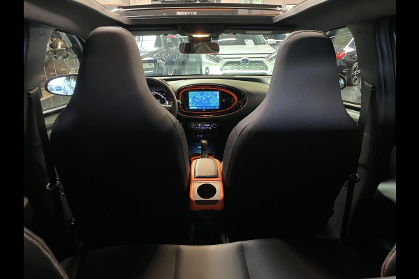Toyota Aygo X 1.0 VVT-i S-CVT LIMITED NAVY CABRIO CAMERA