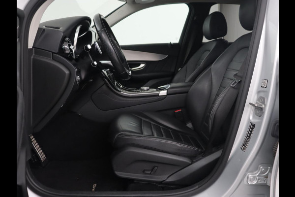 Mercedes-Benz GLC 350e 4MATIC Business Solution AMG | Trekhaak | Automaat | PHEV | Navigatie | Burmester Sound | Cruise control | Bluetooth | LMV 19 inch | Leder