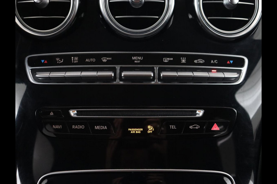 Mercedes-Benz GLC 350e 4MATIC Business Solution AMG | Trekhaak | Automaat | PHEV | Navigatie | Burmester Sound | Cruise control | Bluetooth | LMV 19 inch | Leder