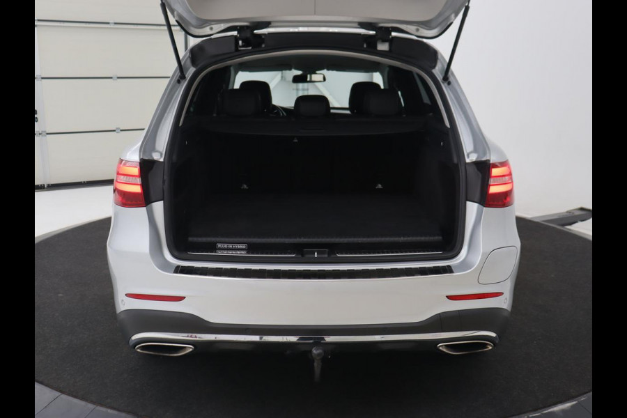 Mercedes-Benz GLC 350e 4MATIC Business Solution AMG | Trekhaak | Automaat | PHEV | Navigatie | Burmester Sound | Cruise control | Bluetooth | LMV 19 inch | Leder