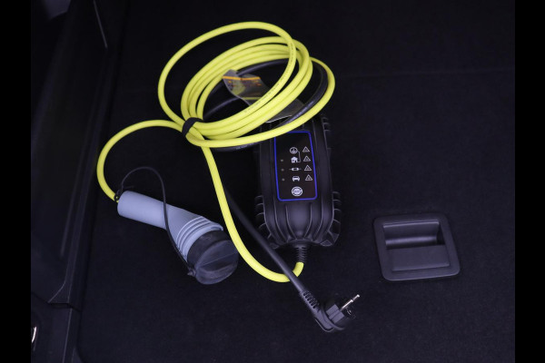Volkswagen Passat Variant 1.4 TSI PHEV GTE Business | Automaat | Carplay | Navigatie | PHEV | Camera | Stoelverwarming | Climate control | Memory | Adaptive cruise