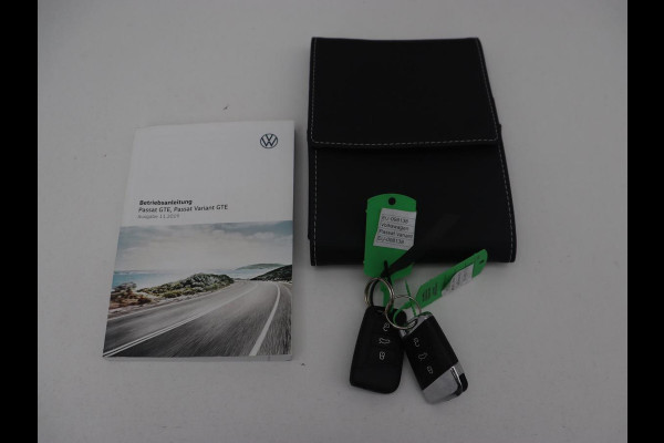 Volkswagen Passat Variant 1.4 TSI PHEV GTE Business | Automaat | Carplay | Navigatie | PHEV | Camera | Stoelverwarming | Climate control | Memory | Adaptive cruise