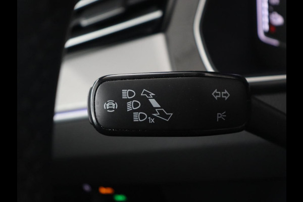 Volkswagen Passat 1.4 TSI PHEV GTE Business | Panoramadak | Trekhaak | Automaat | Camera | PHEV | Stoelverwarming | Sfeerverlichting | Adaptive cruise | Climate control | LED | Carplay | LMV 17 inch