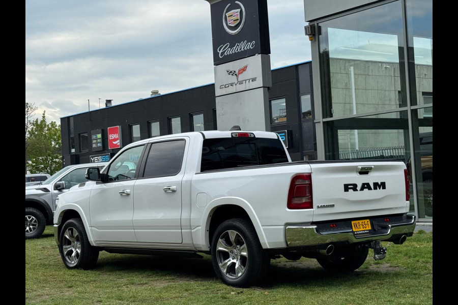 Dodge Ram Pick Up 5.7 V8 4x4 Laramie Lucht , Pano , 12 inch , 360