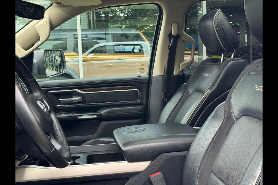 Dodge Ram Pick Up 5.7 V8 4x4 Laramie Lucht , Pano , 12 inch , 360