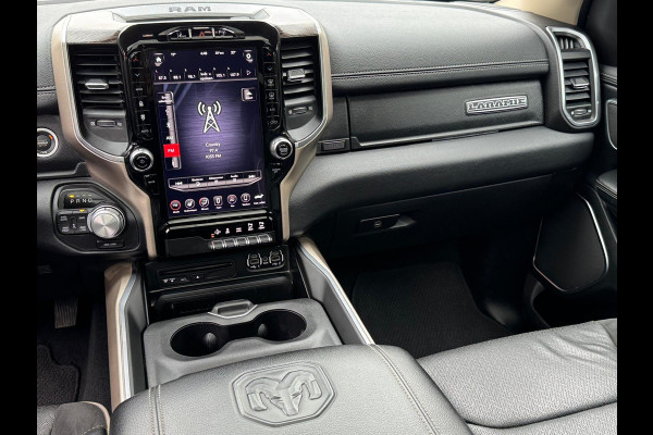 Dodge Ram 5.7 V8 4x4 Laramie Lucht , Pano , 12 inch , 360CAM