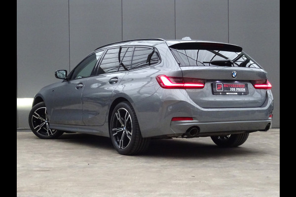 BMW 3 Serie Touring 318i * PANORAMADAK * LEER * CARPLAY !!