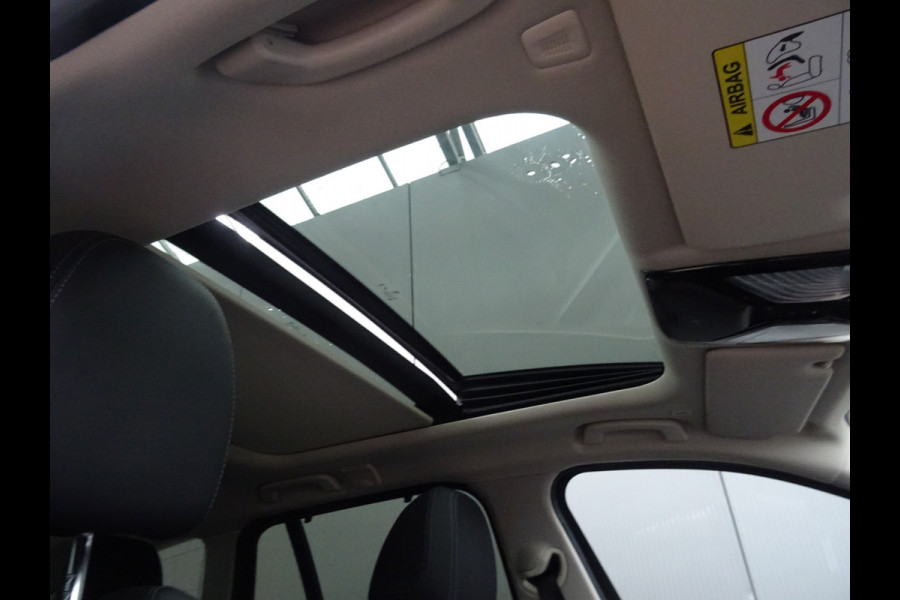 BMW 3 Serie Touring 318i * PANORAMADAK * LEER * CARPLAY !!