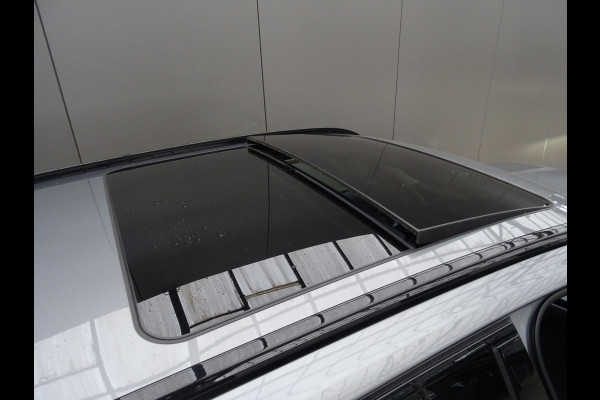 BMW 3 Serie Touring 318i * PANORAMADAK * LEER * CARPLAY !!