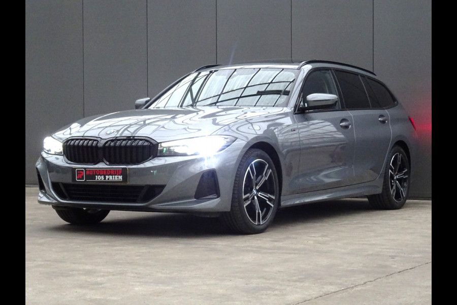 BMW 3 Serie Touring 318i * PANORAMADAK * LEER * CARPLAY !!