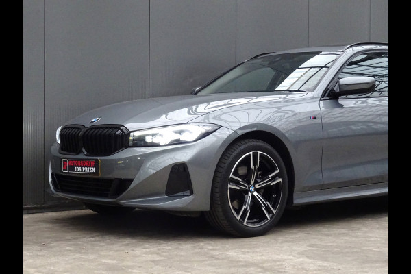 BMW 3 Serie Touring 318i * PANORAMADAK * LEER * CARPLAY !!