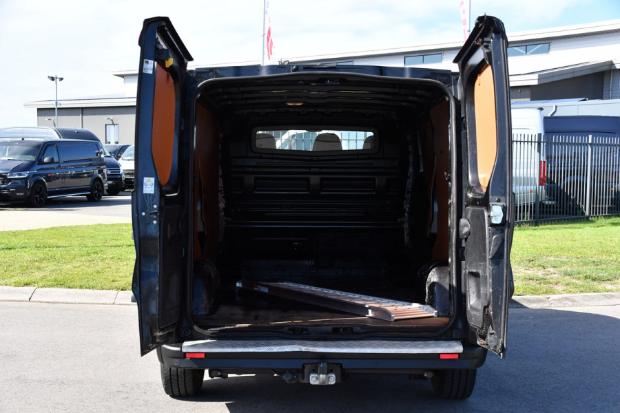 Renault Trafic 1.6 dCi T29 L2H1 Comfort Cruise, Sensoren, Multimedia, 120pk, NAVI, Trekhaak, Uniek!