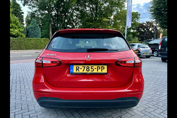 Mercedes-Benz B-Klasse B180 Automaat Business Solution Mercedes-Benz B-Klasse B180 Automaat Business Solution