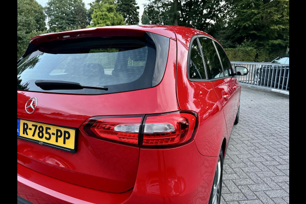 Mercedes-Benz B-Klasse B180 Automaat Business Solution Mercedes-Benz B-Klasse B180 Automaat Business Solution