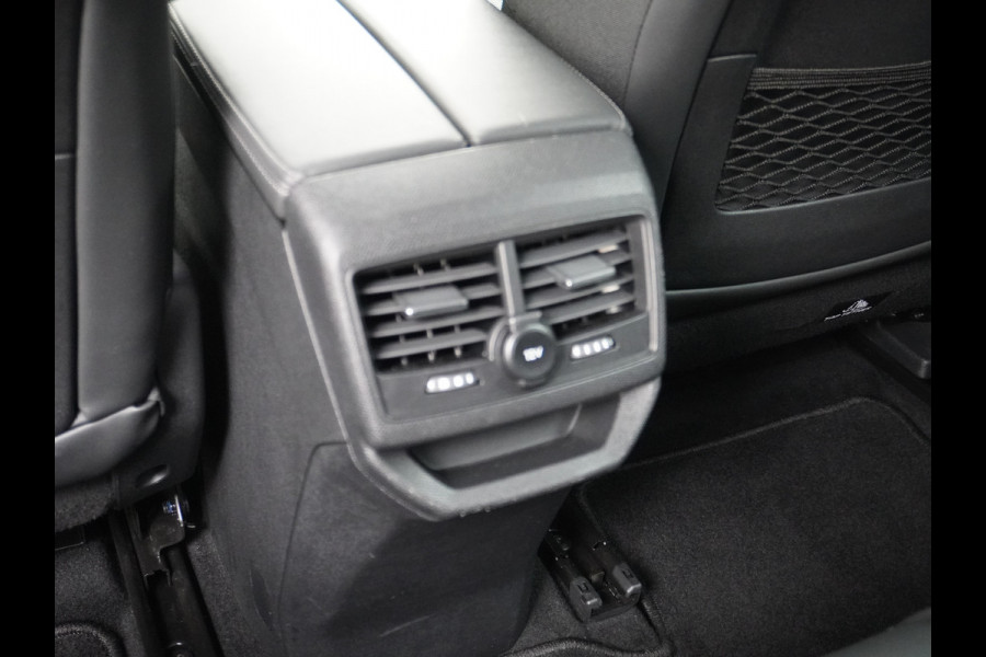 Peugeot 3008 T 131pk Keyless VirtualCockpit Elek.klep 360Camera 1/2Leer Apple/Android Dab Bordherk. Lane-dep. Led Navi CruiseControl Pdc Apps Aut.Verlichting PrivacyGlas Usb Ecc Bluetooth 4xElekRamen Dakrails Mistlampen Isofix 19''LM 1.2 PureTech Blue Lease Premium DealerOnderhouden NL-auto