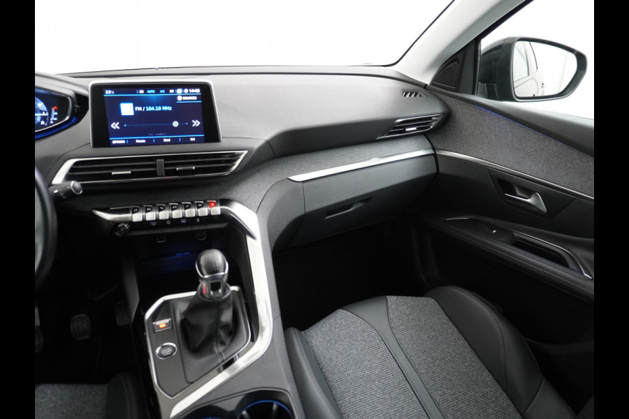 Peugeot 3008 T 131pk Keyless VirtualCockpit Elek.klep 360Camera 1/2Leer Apple/Android Dab Bordherk. Lane-dep. Led Navi CruiseControl Pdc Apps Aut.Verlichting PrivacyGlas Usb Ecc Bluetooth 4xElekRamen Dakrails Mistlampen Isofix 19''LM 1.2 PureTech Blue Lease Premium DealerOnderhouden NL-auto