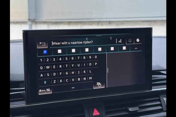 Audi A4 Avant 35 TFSI S edition Competition Automaat | Zwart optiek | Stoelverwarming | Google Navigatie | Apple CarPlay | Getint glas |