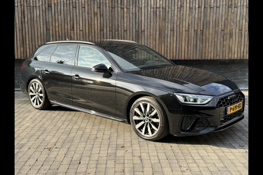 Audi A4 Avant 35 TFSI S edition Competition Automaat | Zwart optiek | Stoelverwarming | Google Navigatie | Apple CarPlay | Getint glas |
