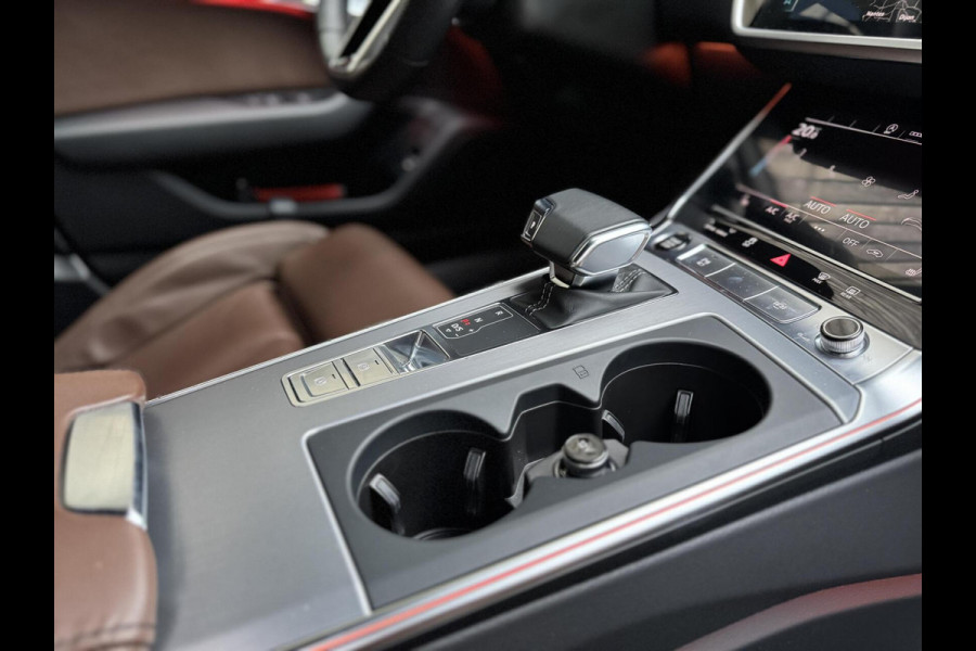 Audi A6 Avant 40 TFSI S edition Automaat | Cognac leer | LED Matrix verlichting | Stoelverwarming | Sfeerverlichting | Zonneschermen zij
