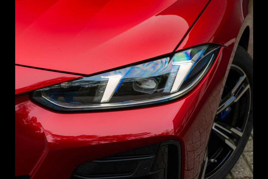 BMW 4 Serie Cabrio M440i xDrive - LCI - Air Collar - Driving Ass Prof - Harman-Kardon