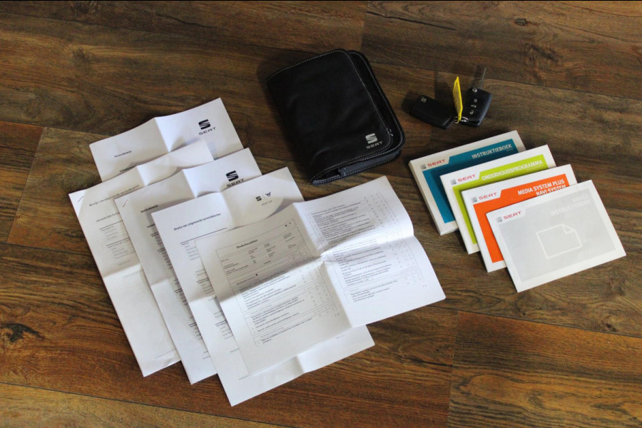 Seat Arona 1.0 TSI Style Launch Edition Carplay AllSeason