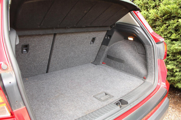 Seat Arona 1.0 TSI Style Launch Edition Carplay AllSeason