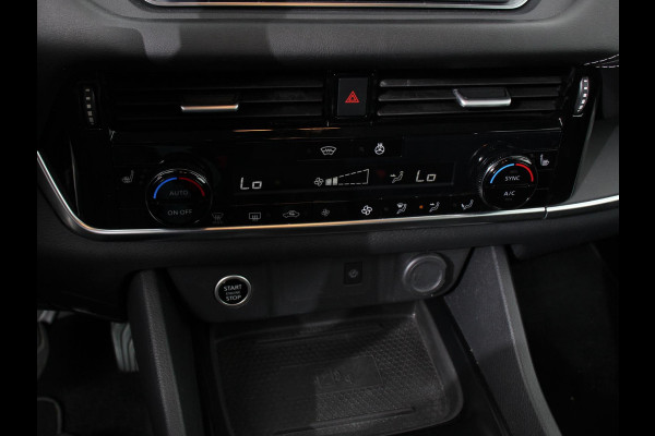 Nissan QASHQAI 1.3 MHEV Xtronic Acenta Navigatie Apple Carplay/Andoid Auto Parkeersensor achter Camera Adaptive Cruise Control Blind Spot Assist Stuur- en stoelverwarming Ledverlichting Climatronic Nissan QASHQAI 1.3 MHEV Xtronic Acenta Navigatie Apple Carplay/Andoid Auto Parkeersensor achter Camera Adaptive Cruise Control Blind Spot Assist Stuur- en stoelverwarming Ledverlichting Climatronic