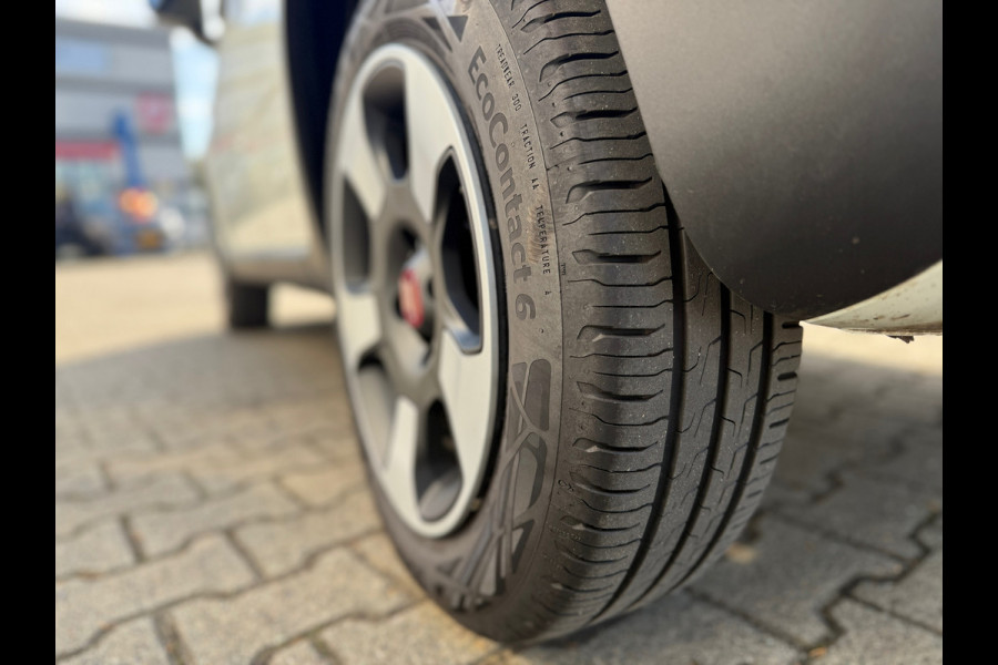 Fiat Panda 1.0 Hybrid City Cross (BOVAG/RIJKLAARPRIJS)